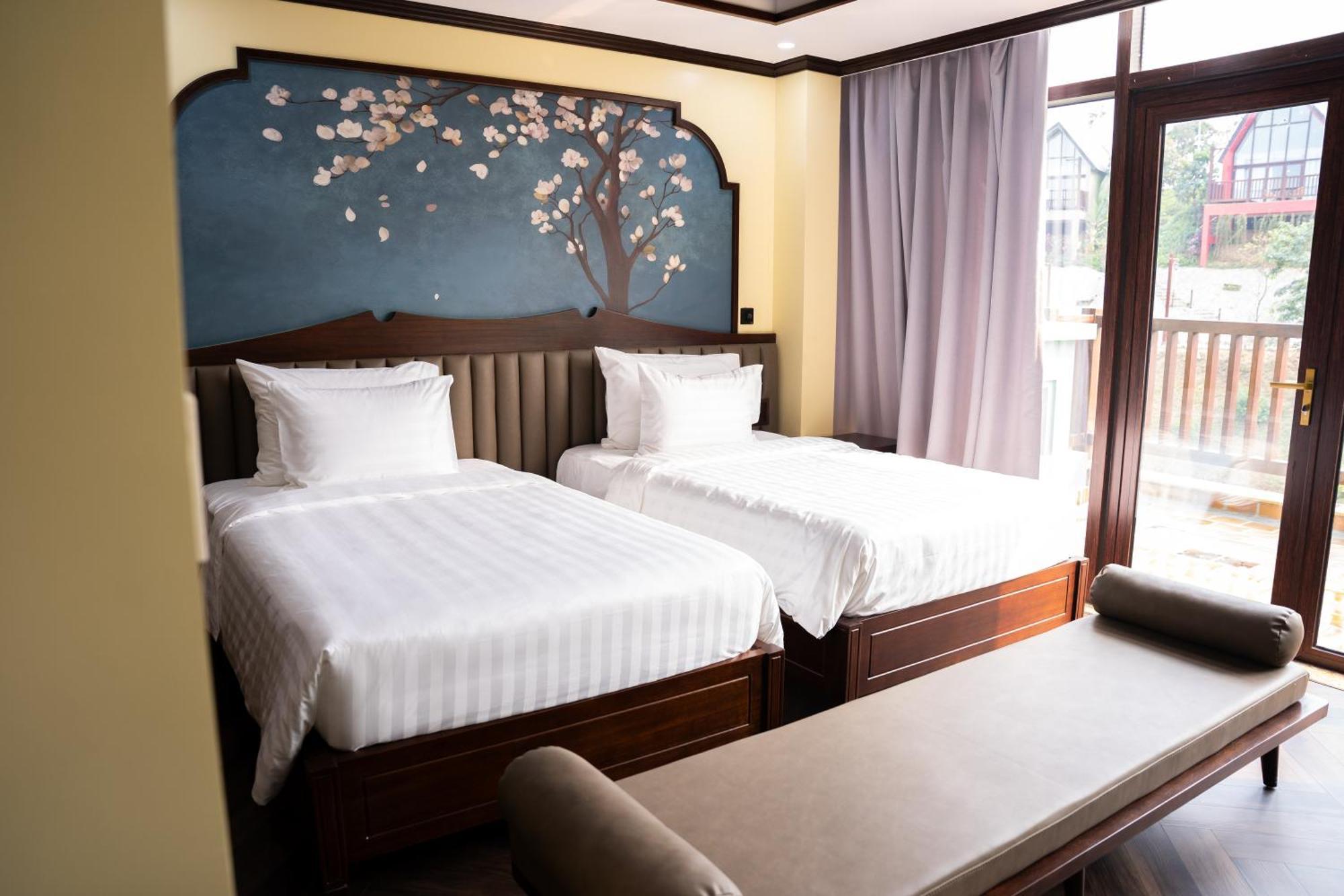 Legacy Hill Resort & Villas Hòa Bình Extérieur photo