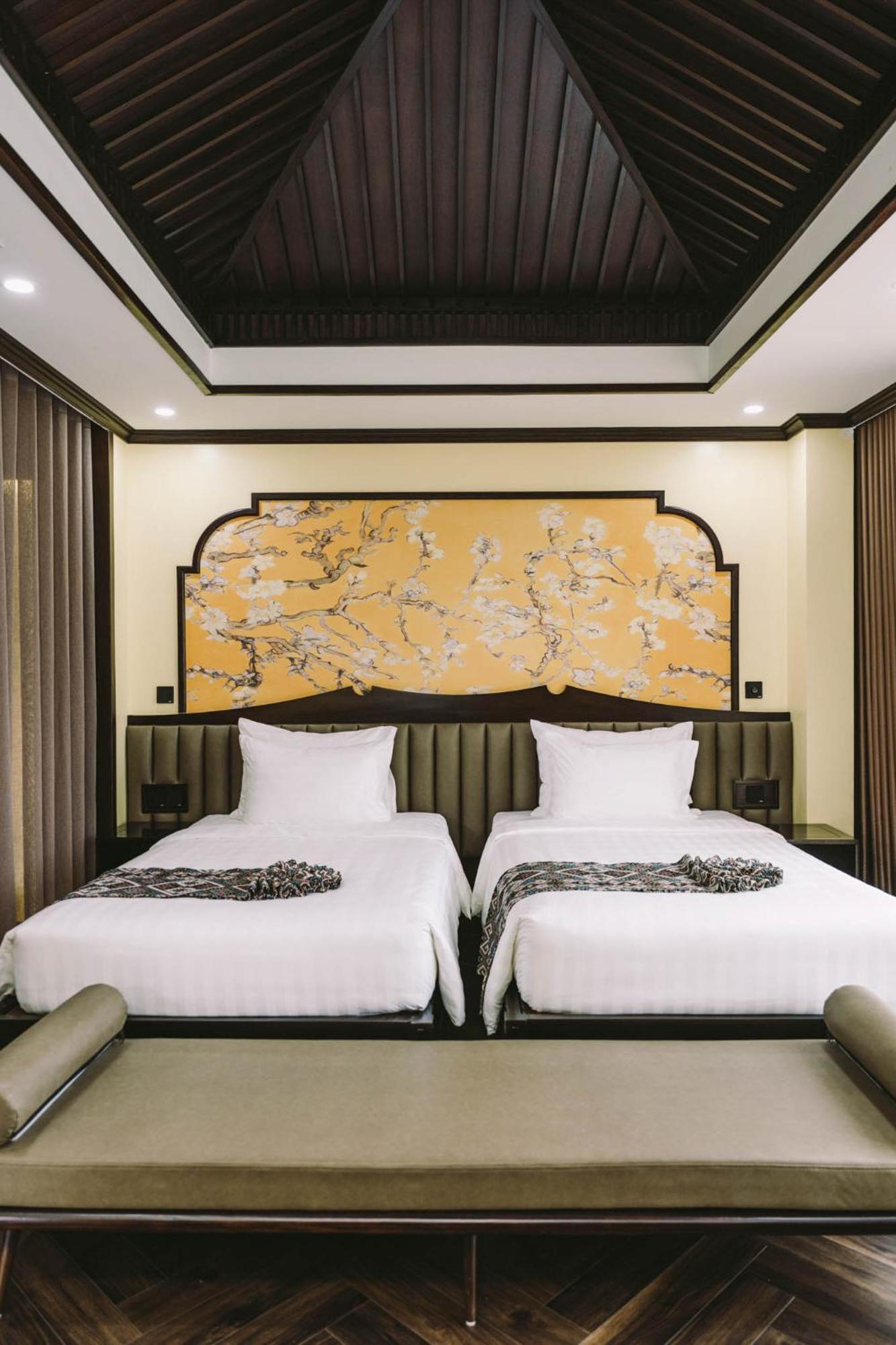 Legacy Hill Resort & Villas Hòa Bình Extérieur photo